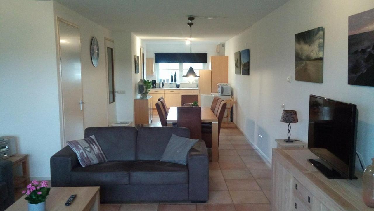 Uut In Thuus 21A Apartamento Buren  Exterior foto